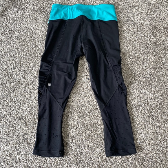 🍁50% Off Sale 🍁 Lululemon Water Bound Crop - Picture 11 of 15